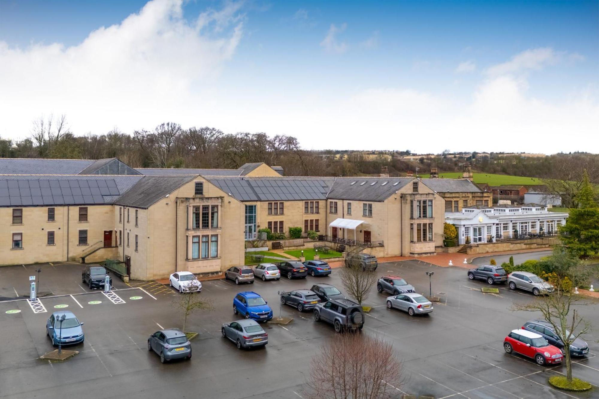 Gomersal Park Hotel & Dream Spa Exterior photo