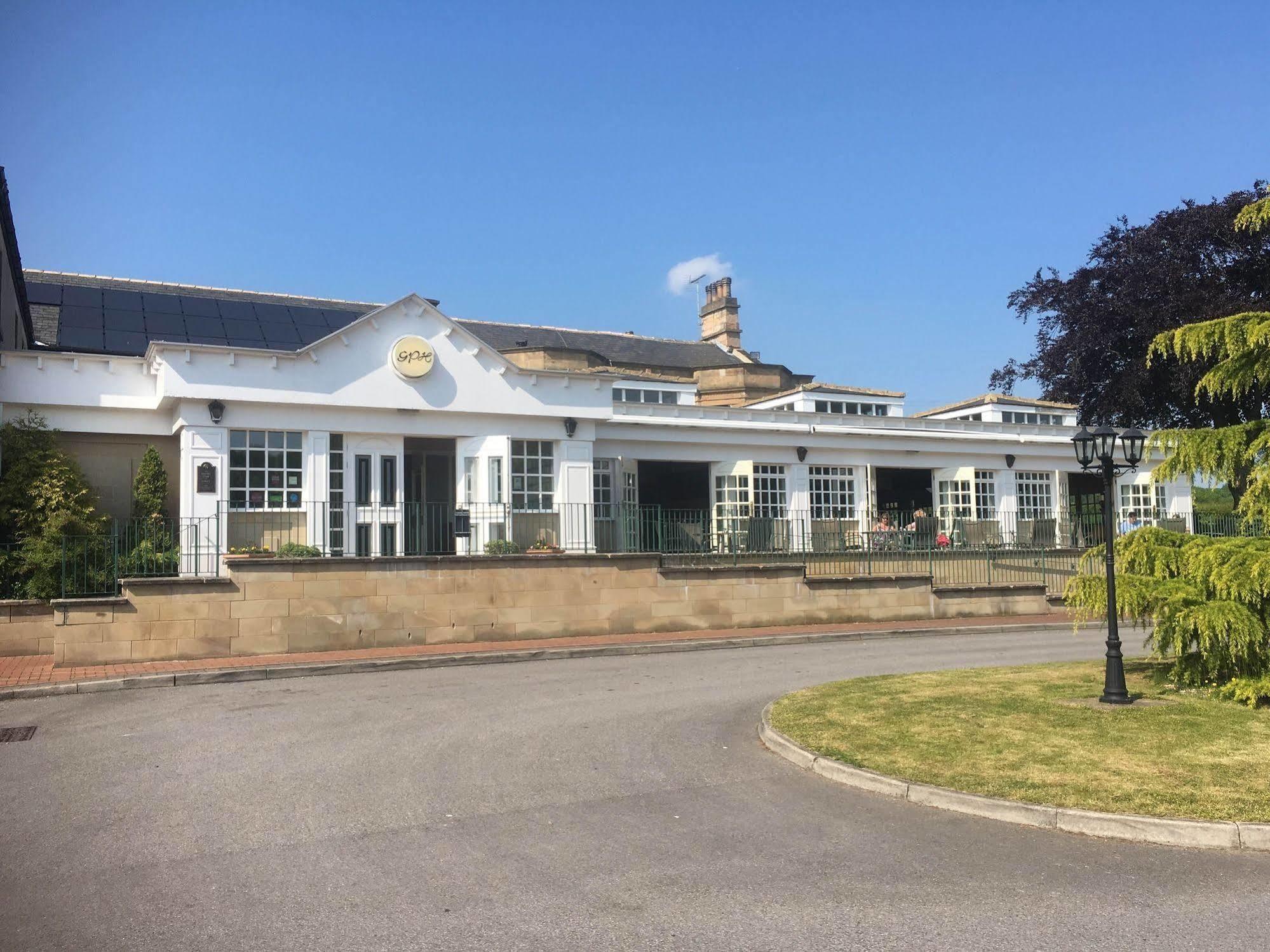 Gomersal Park Hotel & Dream Spa Exterior photo